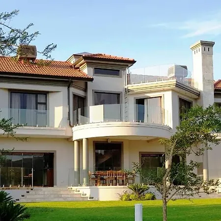 The Villa Luxe Hartbeespoort Spacious Golf & Wildlife Estate Exterior photo